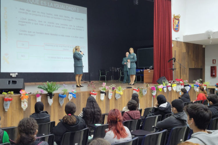 abyla-mujeres-guardia-civil