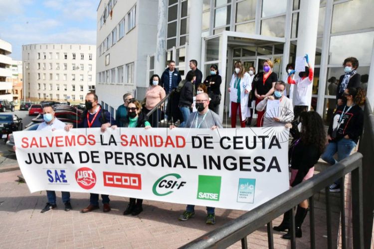 concentracion-sanitarios-centro-salud-recinto-003