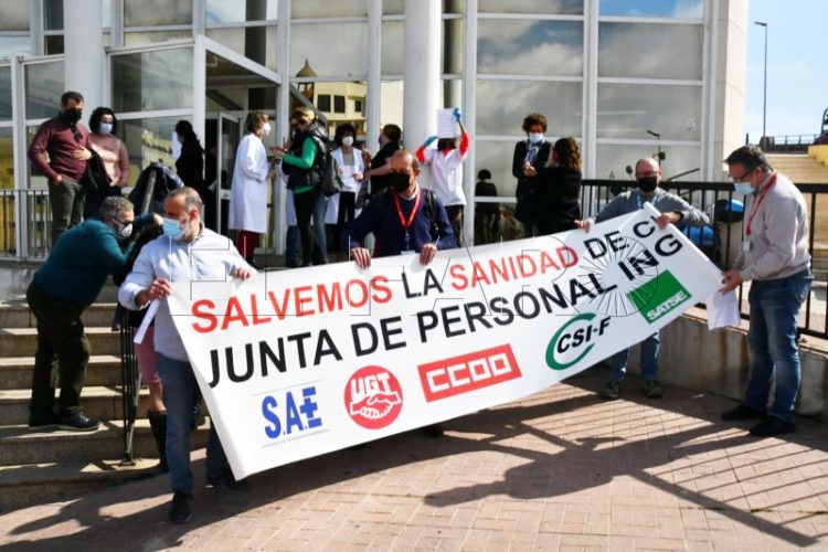 concentracion-sanitarios-centro-salud-recinto-014