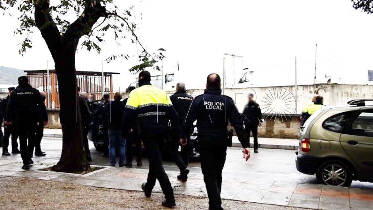 crimen-parques-ceuta-mujer-policia-local-009