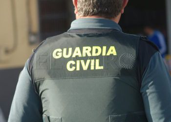 guardia-civil-espalda