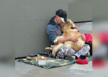 hombre-abrazo-perro