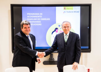 jose-luis-escriva-isidro-faine-acogida-familias-refugiadas-2