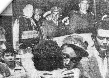 soldado-batallón-soria-9-regreso-ifni-abraza-madre-sevilla