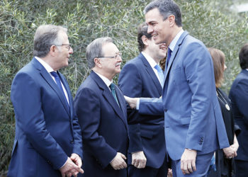 vivas-de-castro-sanchez-conferencia-presidentes-palma