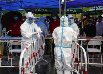 Pekín continúa con los test masivos tras su récord en casos de coronavirus