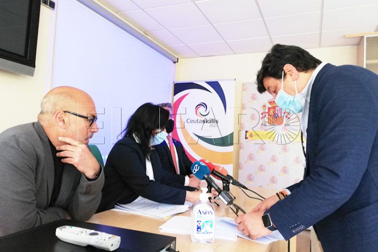 aulas-emprendimiento-siete-colinas-clara-campoamor-1