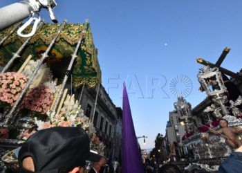 encuentro-procesion-martes-santo-semana-santa-2022-058