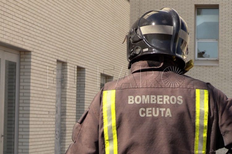 incendio garaje bomberos loma colmenar (3)