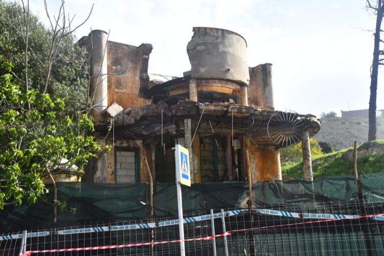 pabellon-heras-aguanta-temporal-008