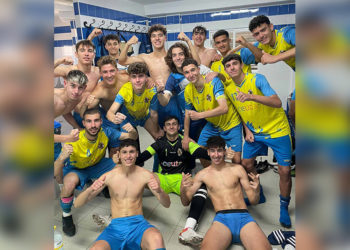 polillas-vence-balon-cadiz-1