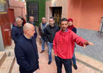 psoe-visita-patio-castillo-002