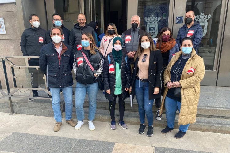 trabajadoras-sociales-despedidas