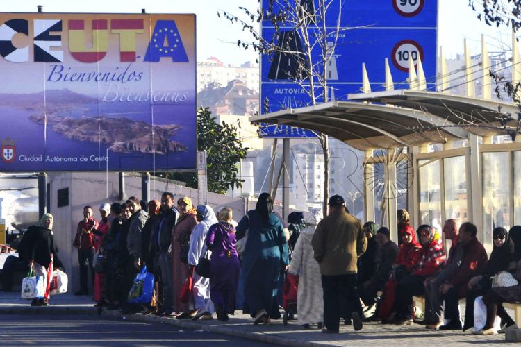 trabajadores-frontera-marruecos-ceuta-tarajal