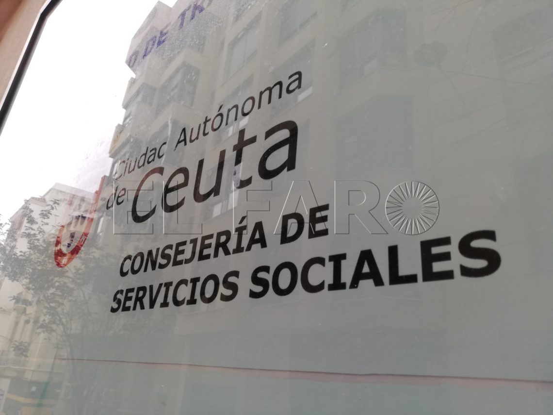 La Ciudad saca a licitación el servicio de vigilancia del centro de Servicios Sociales.