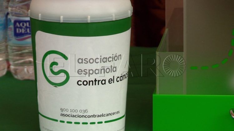 cuestacion-asociacion-cancer-014