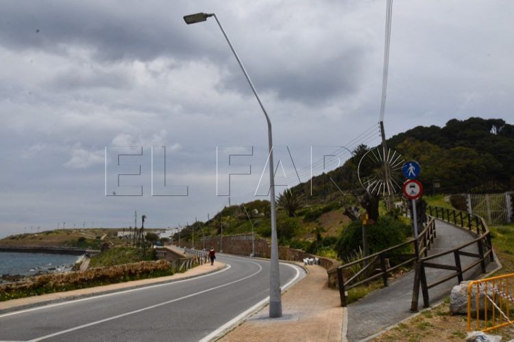 farolas-carretera-santa-catalina-004