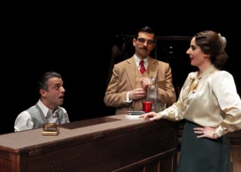 tierra-extraña-teatro