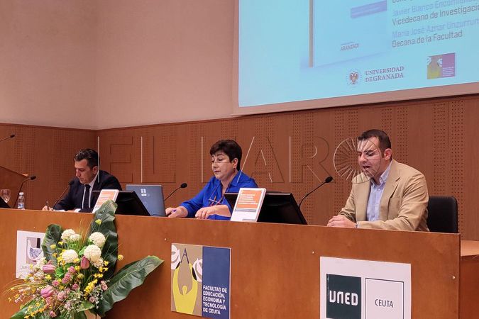 presentacion-libro-noche-europea-investigadores-campus-002