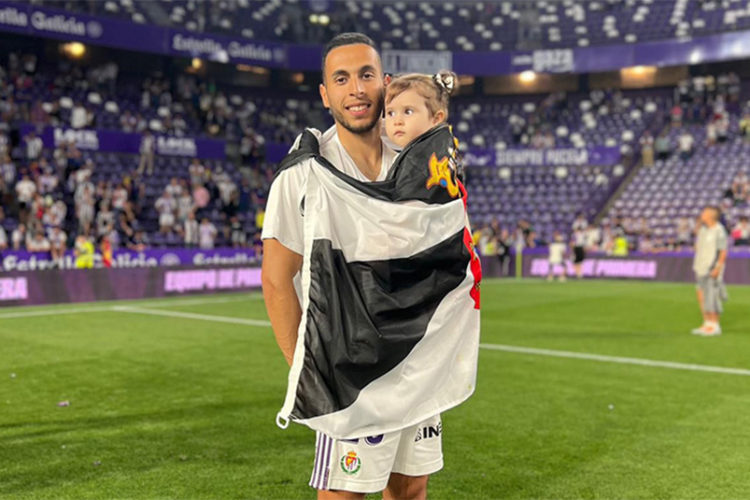 anuar-mohamed-tuhami-futbolista-3