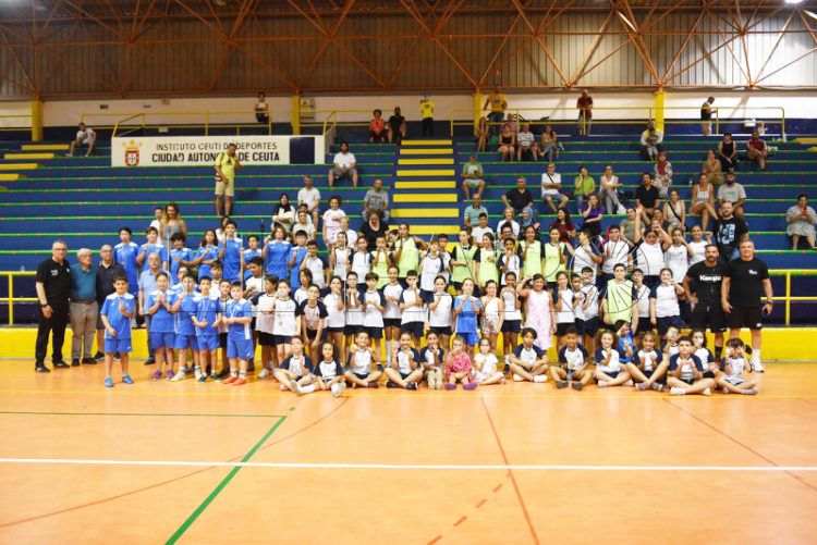 fin-fiesta-balonmano-libertad-020