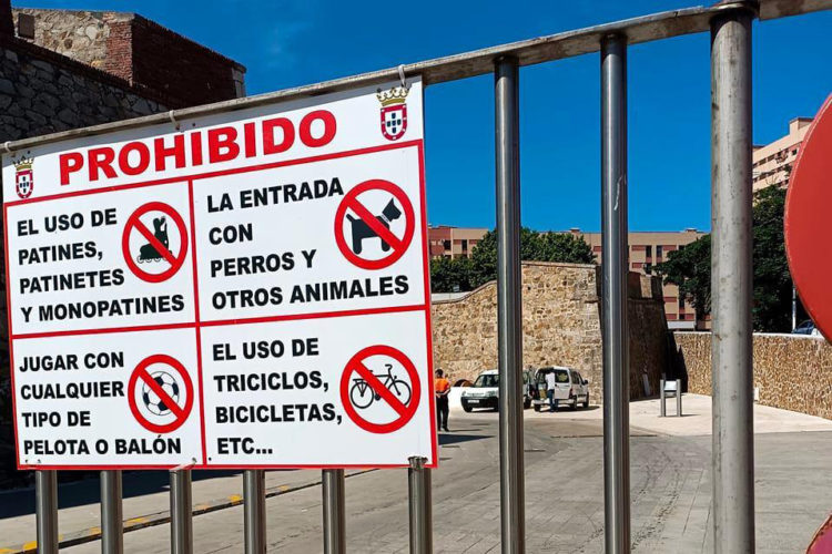 prohibido-murallas-reales
