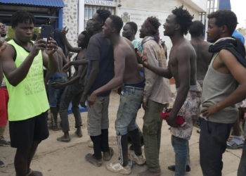 subsaharianos-entrada-melilla-frontera-valla