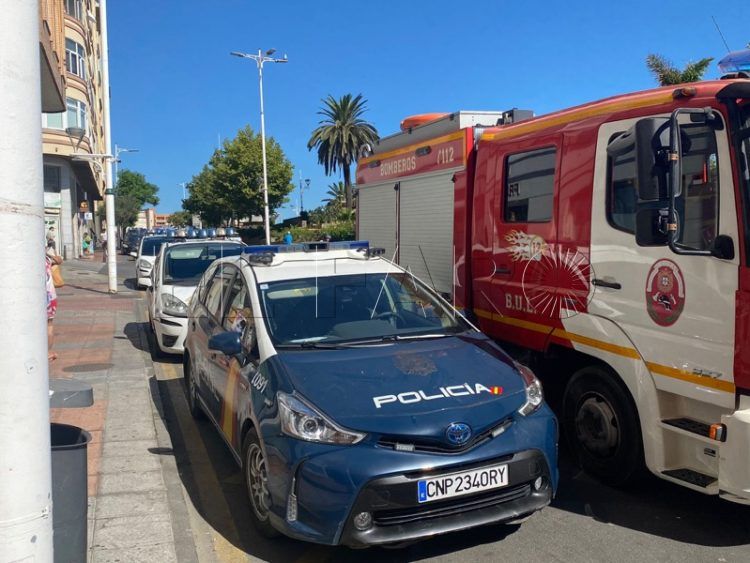 bomberos-policia-nacional-local-avenida-espana-004