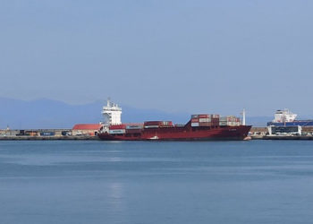 buque-portacontenedores-kriver