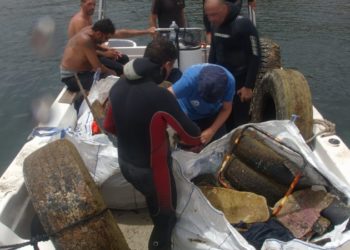 buzos-servisub-limpieza-basura-mar-018