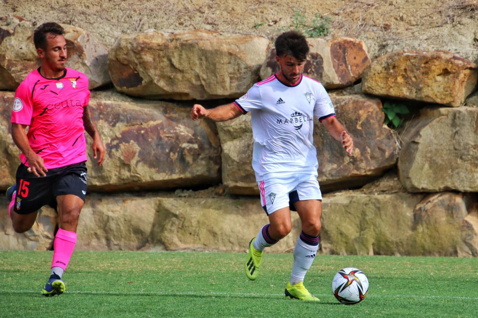 ceuta-amistoso-futbol-pretemporada (2)