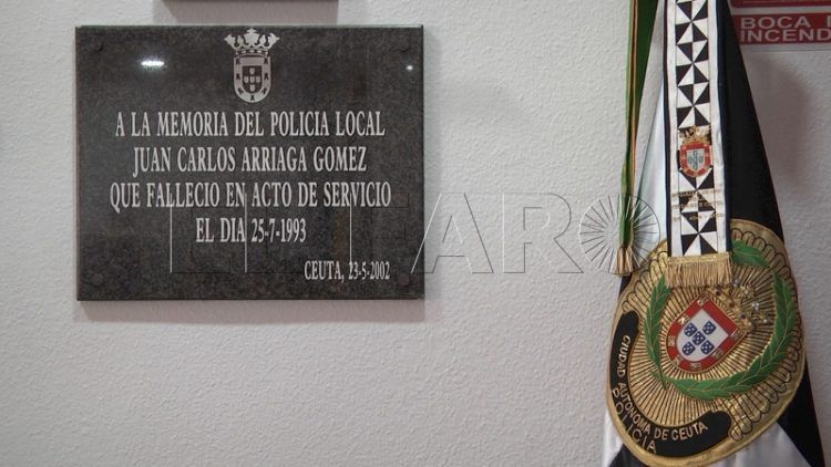 homenaje-policia-local-juan-carlos-arriaga-gomez-003