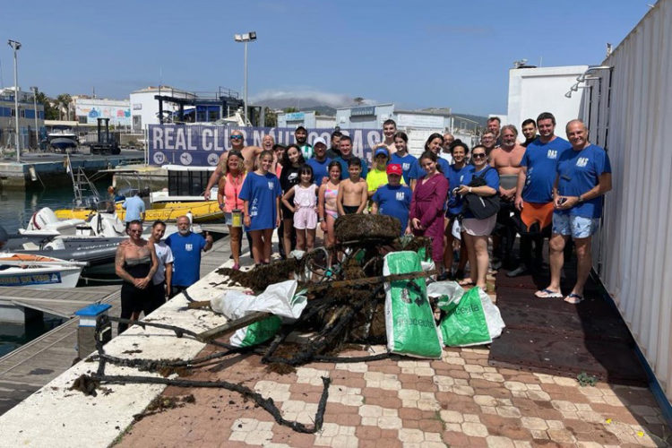 jornada-medioambiental-club-nautico-cas-007