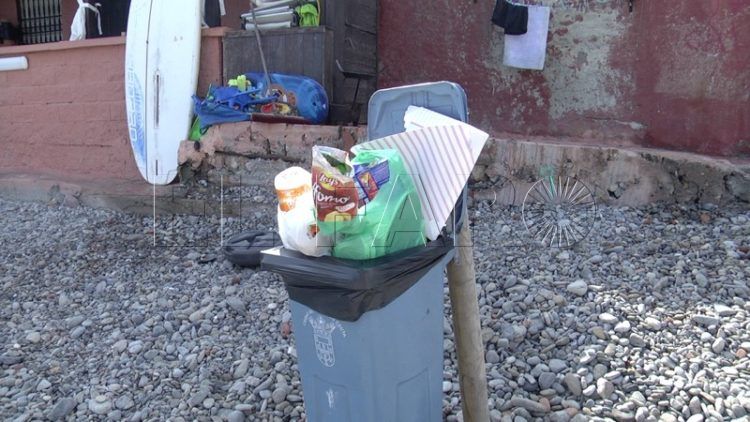 piedras-deficiencias-playa-san-amaro-013