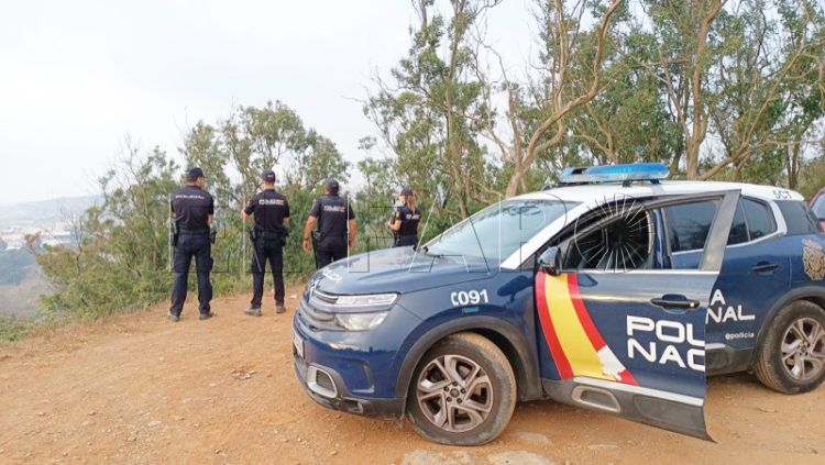 policia-nacional-bomberos-garcia-aldave-001