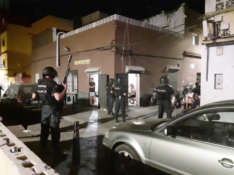 policia-nacional-zoco-principe-001