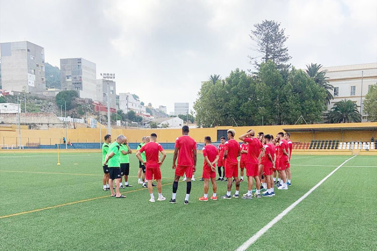 primer-entrenamiento-ad-ceuta