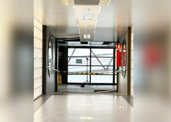 puerto-demoler-cubierta-atraque