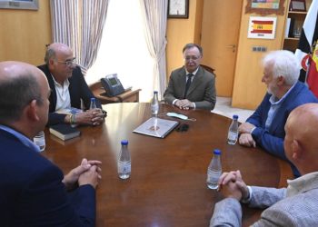 reunion-vivas-directores-uned-ceuta-melilla-003