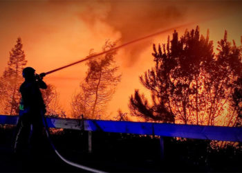 bomberos-ceuta-incendio-garcia-aldave