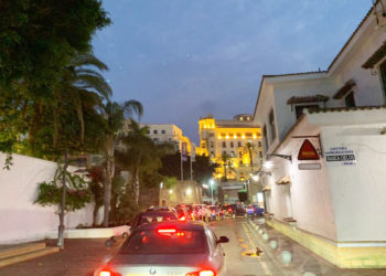 colas-parking-puerto-deportivo-poblado