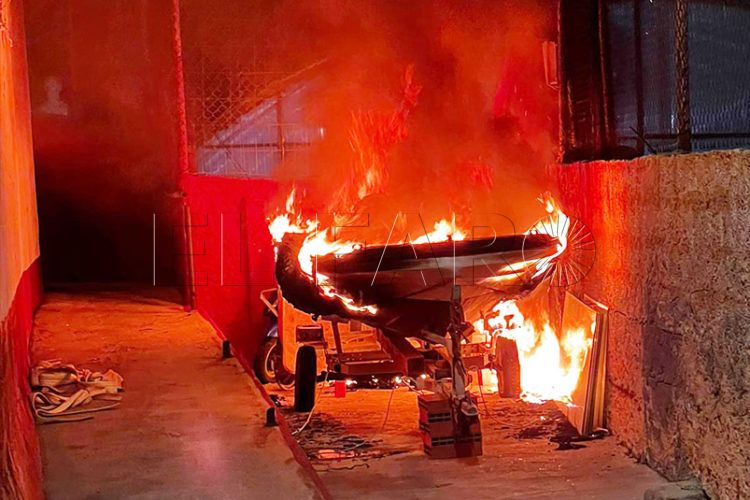 embarcacion-incendio