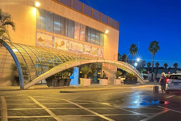 estacion-maritima-noche