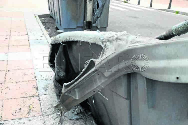 incendio-contenedor-quemado