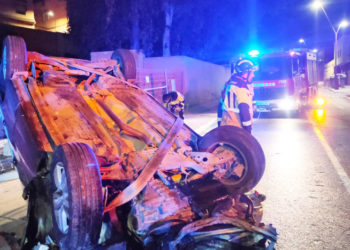 bomberos-accidente-rosales-002