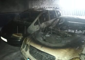 coche-quemado-loma-colmenar-garaje (2)