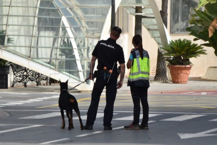 estacion-maritima-maleta-sospechosa-004