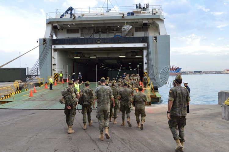 llegada-militares-zaragoza-buque-ysabel-010