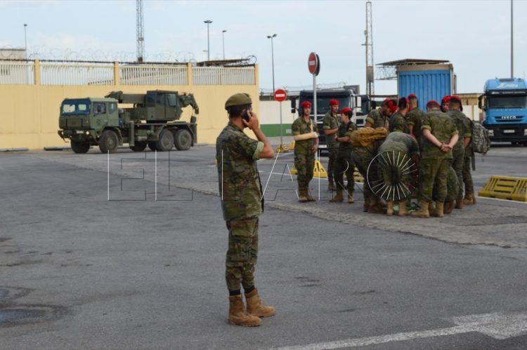 llegada-militares-zaragoza-buque-ysabel-016