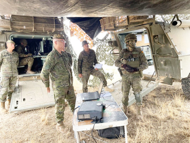 militares-ceuties-zaragoza-visita-jefe-mando-canarias-003